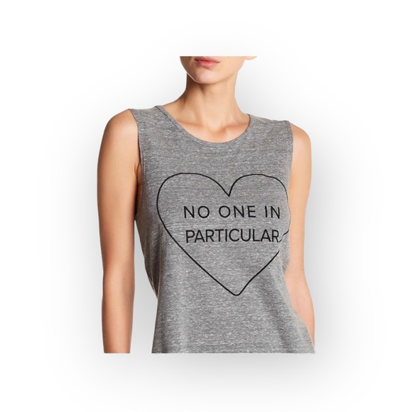 new հթ ♥︎ Lovers + Friends No One Particular Graphic Tank Top ♥︎ Sweatshirt Grey - Picture 9 of 16